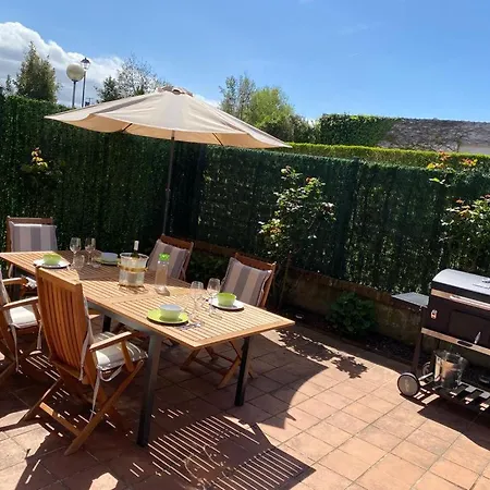 En Complejo Residencial Rovacias * Comillas